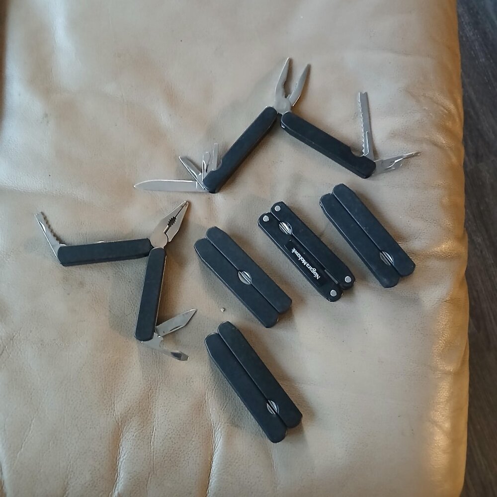 Multi Purpose Tool Set 6 Piece - image 1